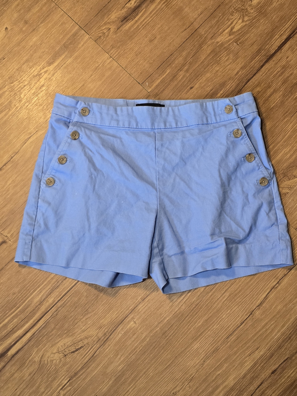 Light Blue Women's Button-Trim Casual Shorts